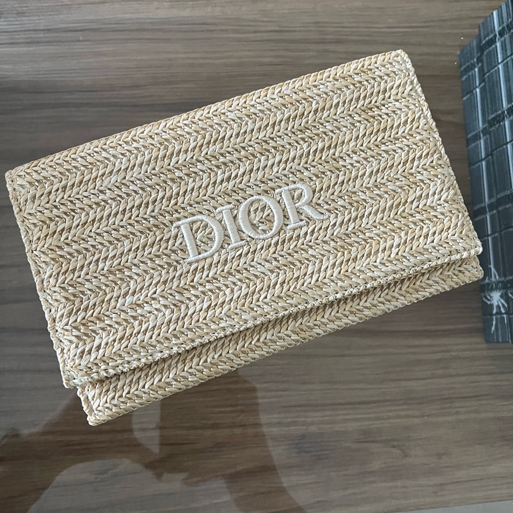 NEW Dior Raffia Clutch Beauty Bag